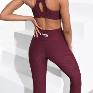 Booty by Brabants Cropped Croco Maroon